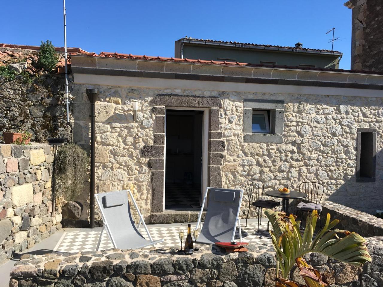 La Petite Maison Tresnuraghes Exterior photo